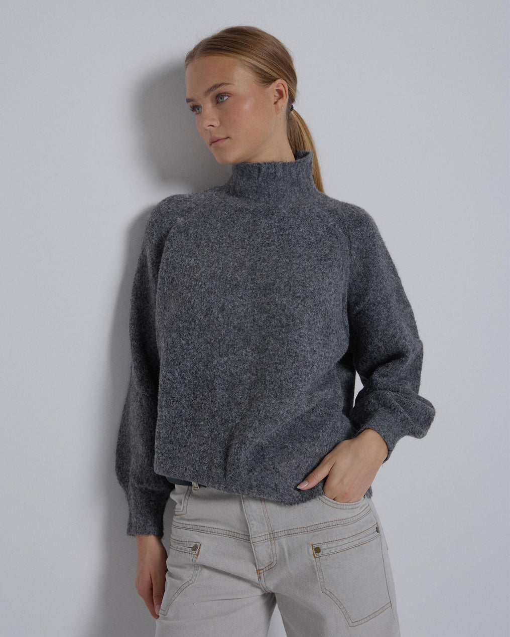 Jersey Punto Cuello Alto Gris