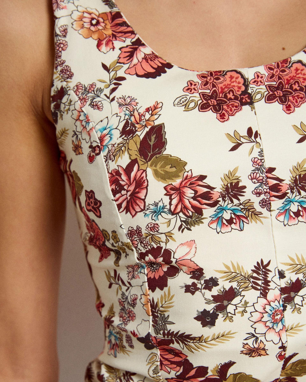 Top Corsetero Estampado Floral Multicolor
