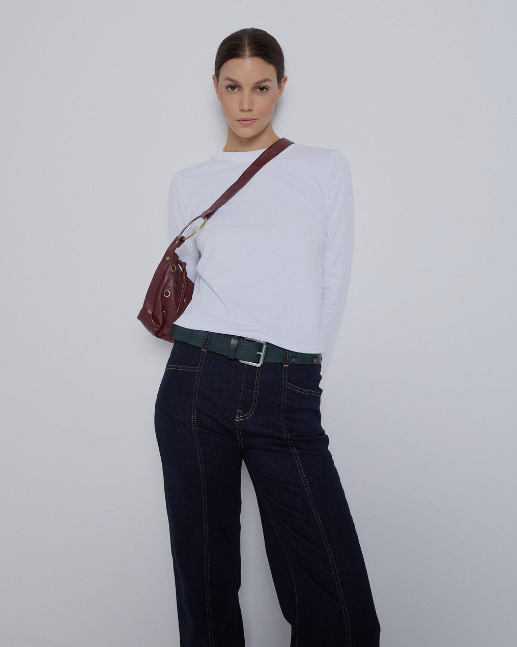 T-shirt básica branca de manga comprida