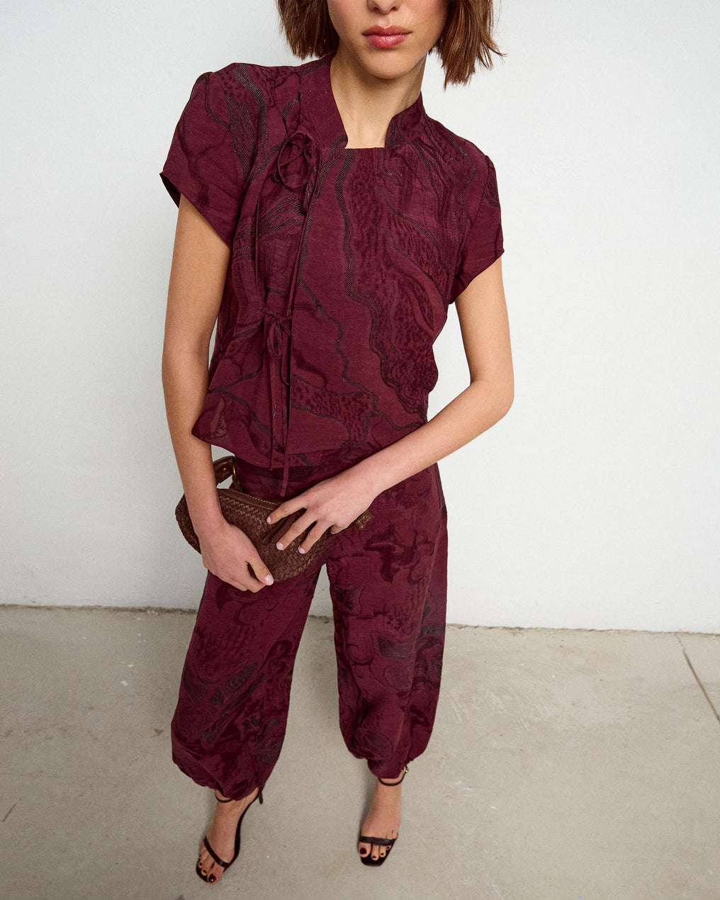 Top Japo de Manga Curta Estampado Granate