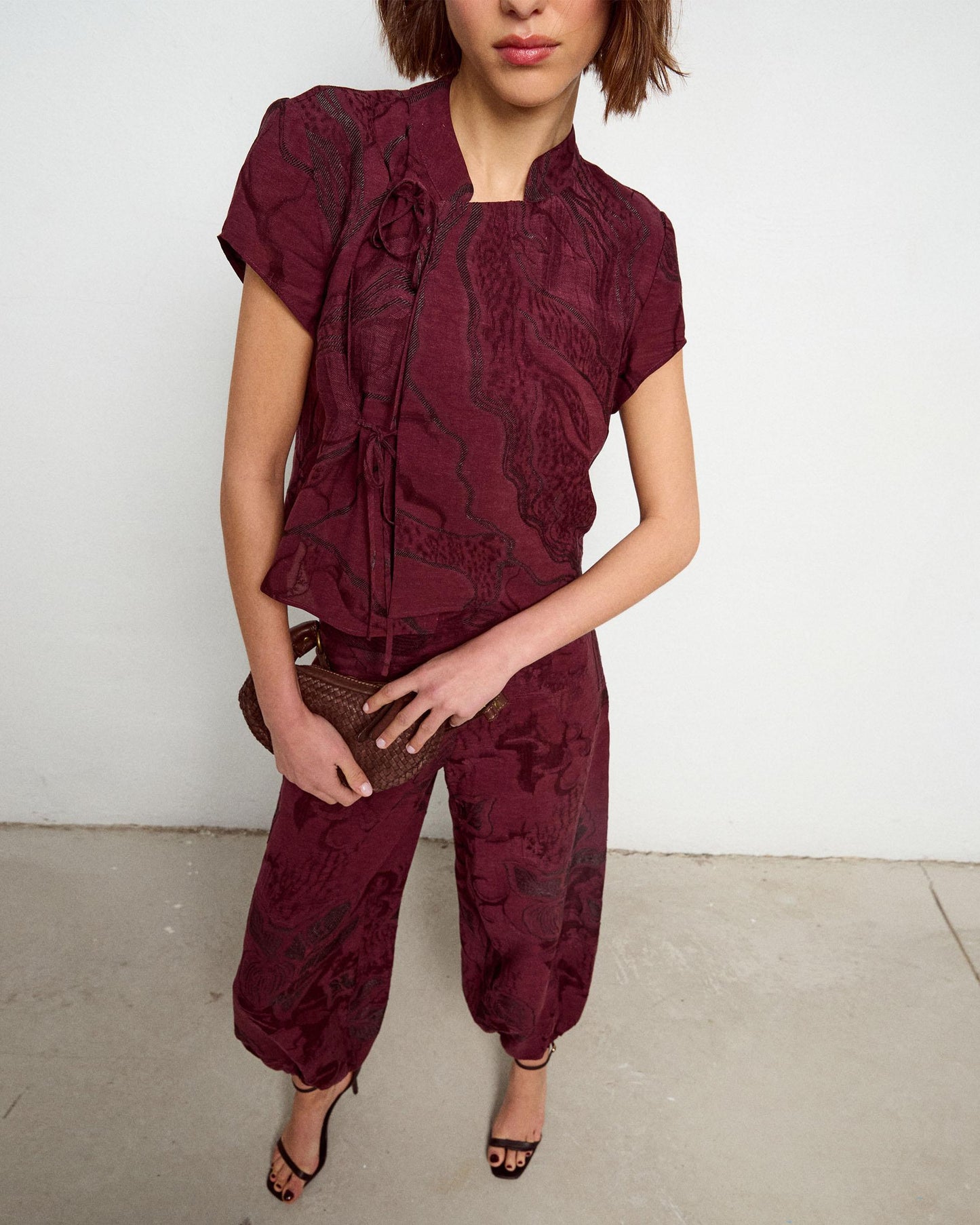 Top Japo de Manga Curta Estampado Granate