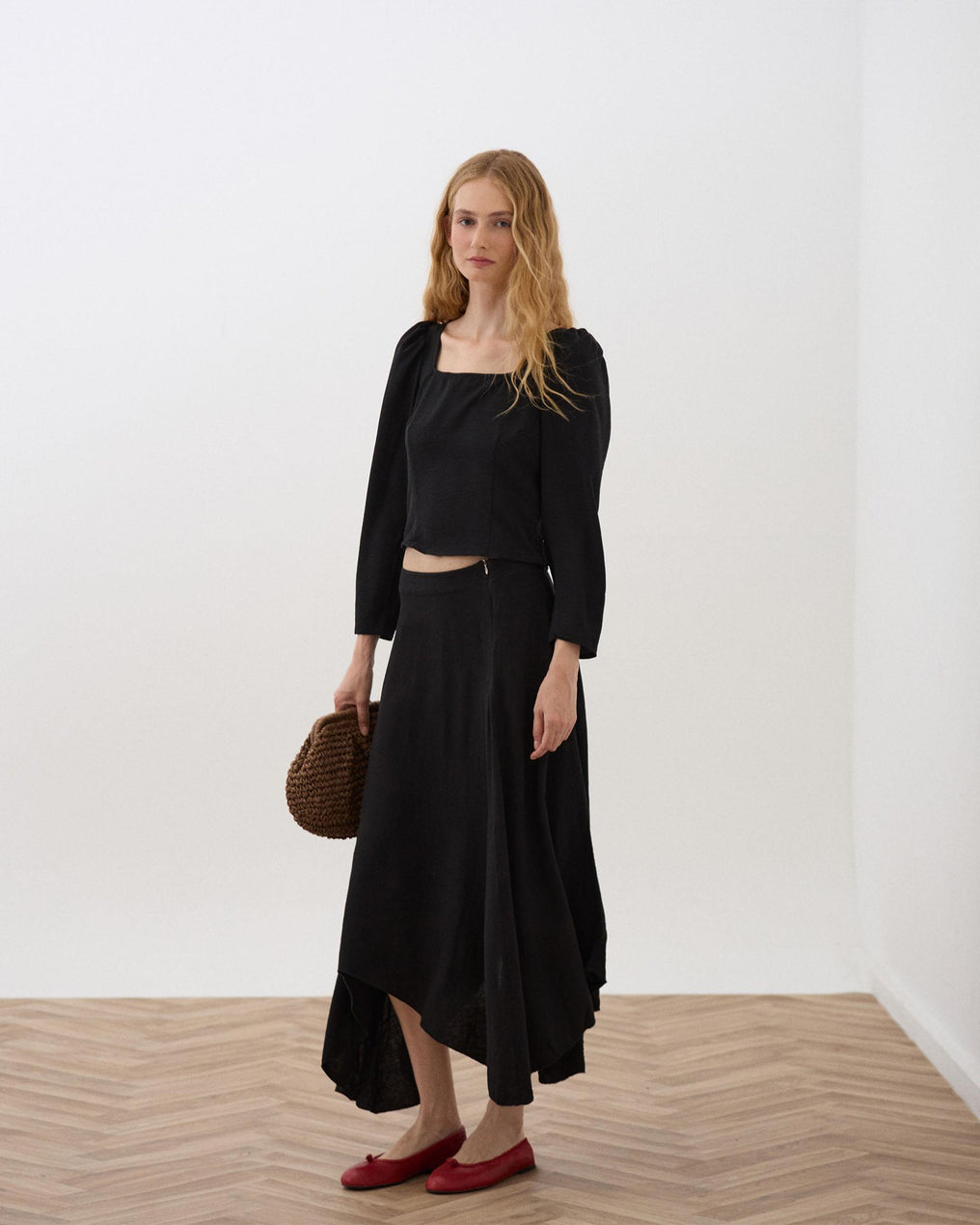 Blusa Decote Quadrado Preta