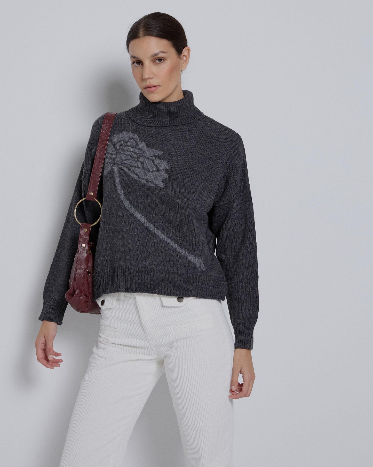 Jersey Cuello Alto Flor Antracita