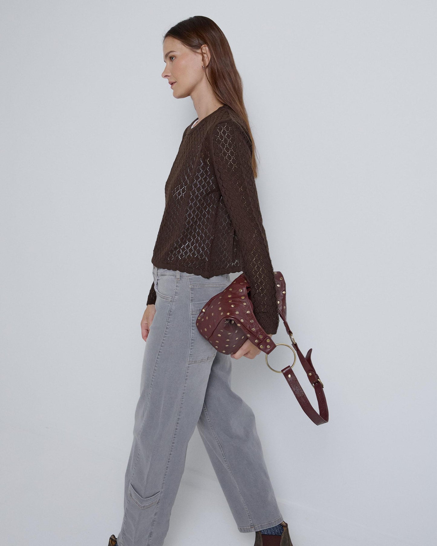 Calça Jeans com Bolsos Baixos em Cinza