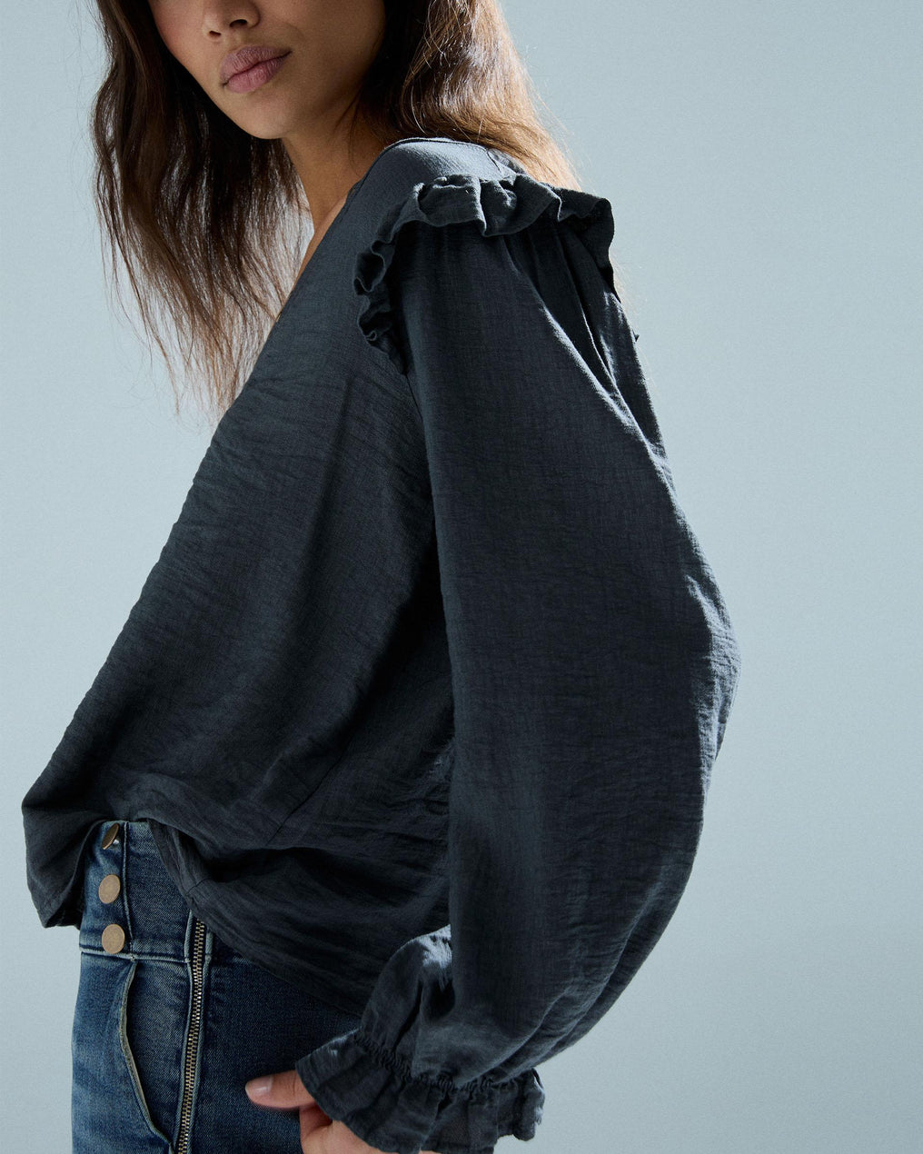 Blusa Escote Tachuelas Antracita