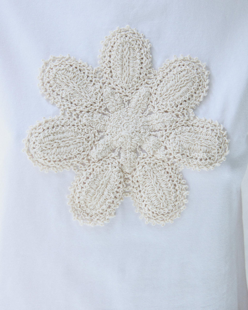 T-shirt Flor Crochet Branco