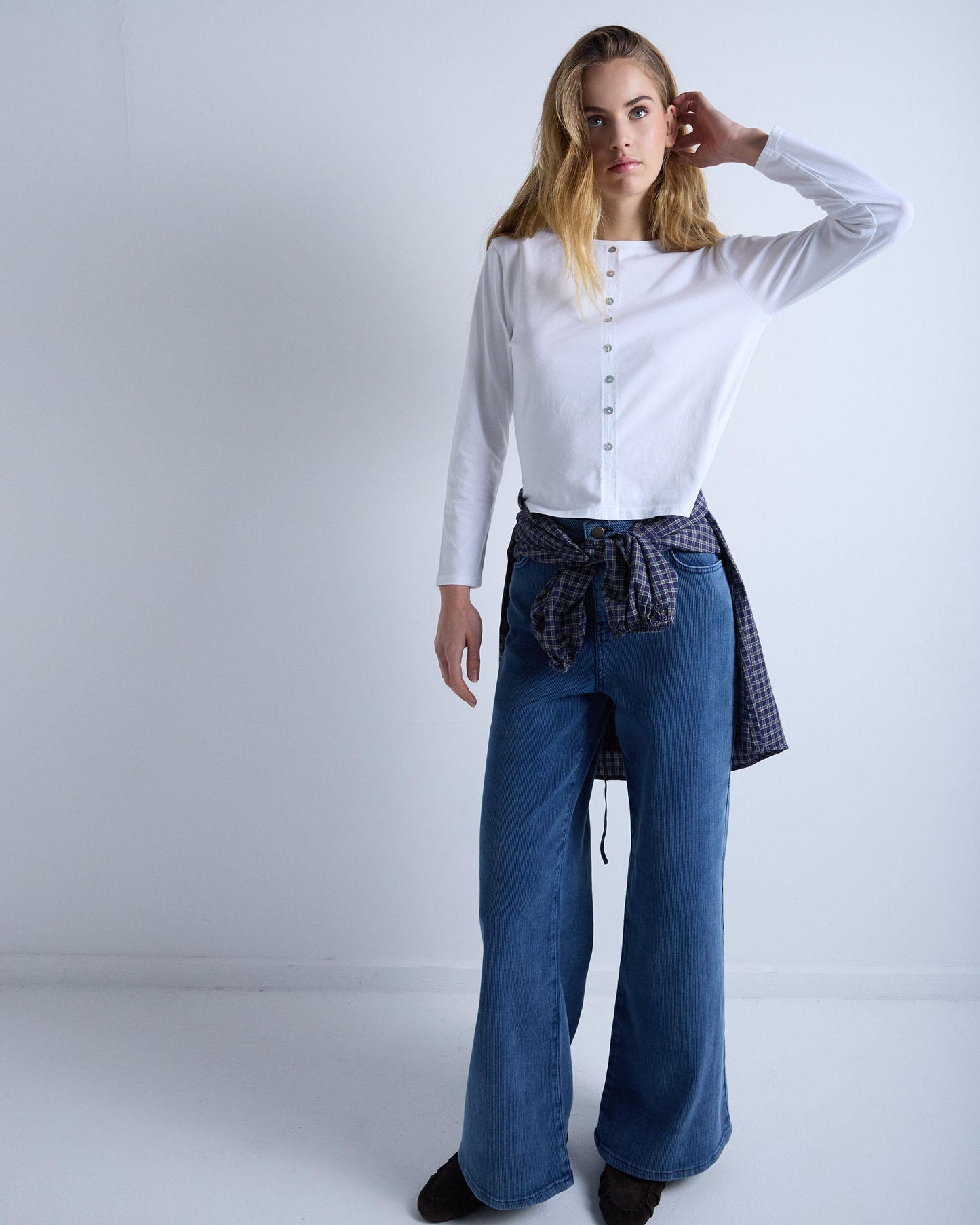 Camisa branca de botões