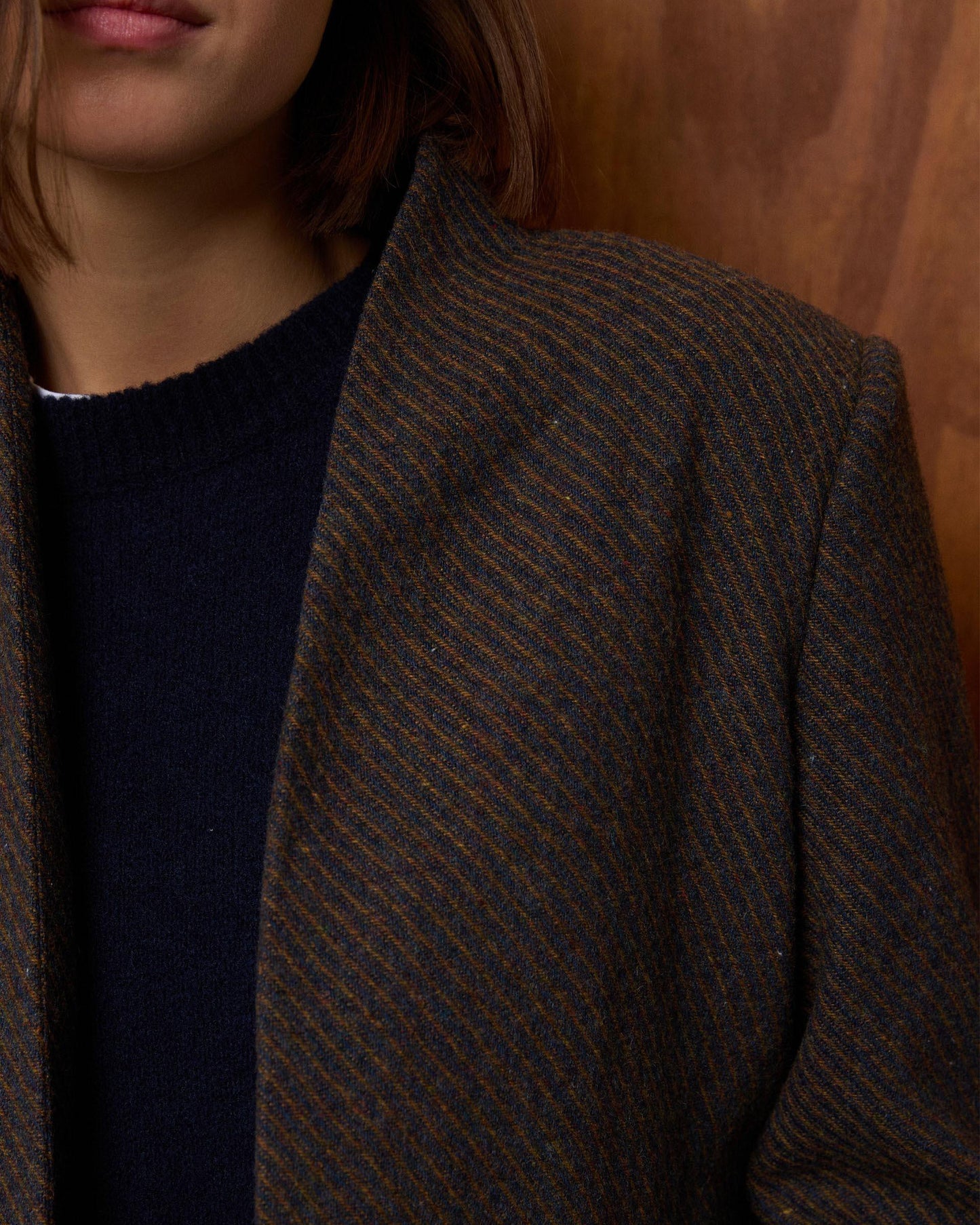 Chaqueta Cuello Subido Rayas Mezcla Lana Marrón