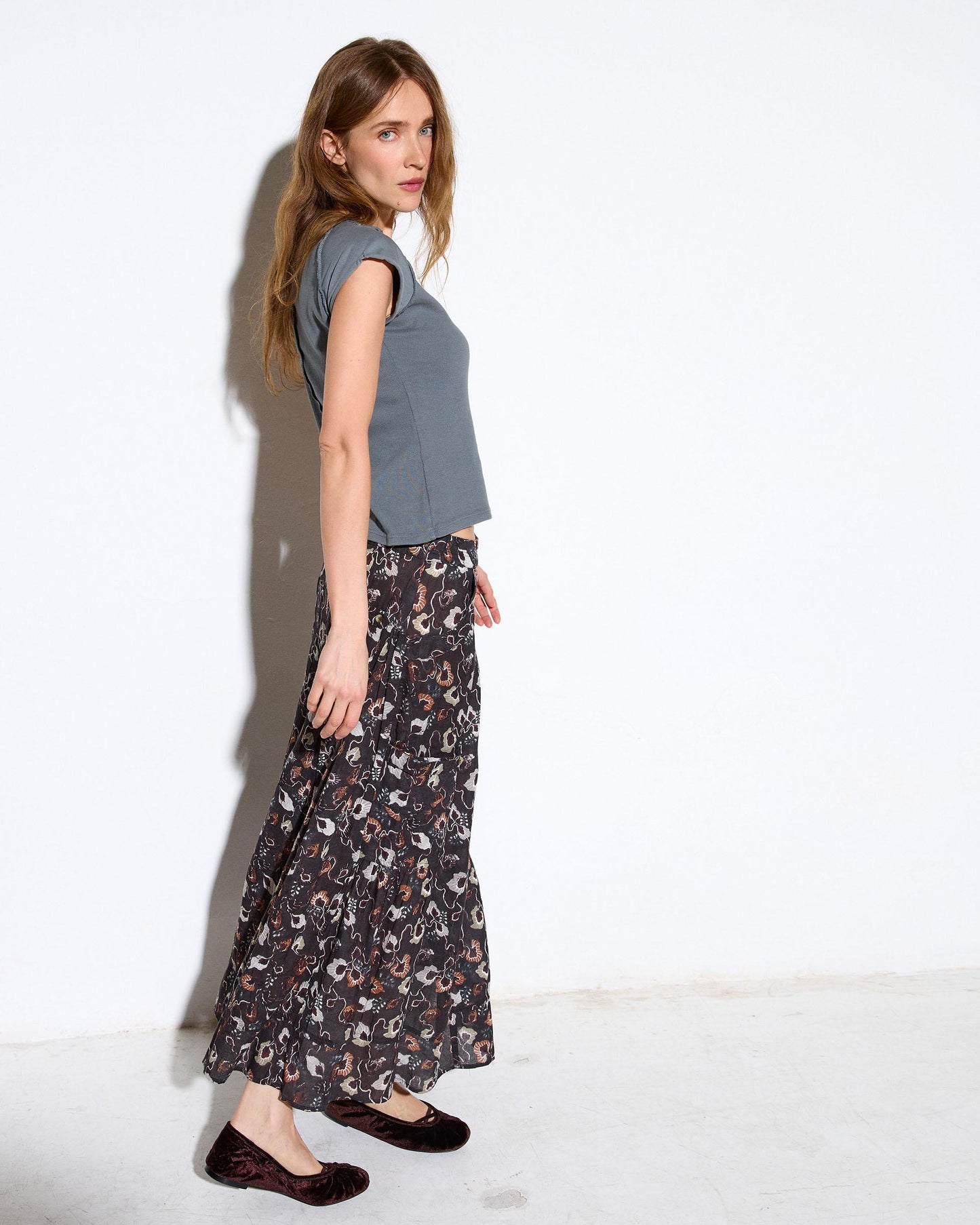 Falda Bolsillos Cargo Estampado Floral Antracita