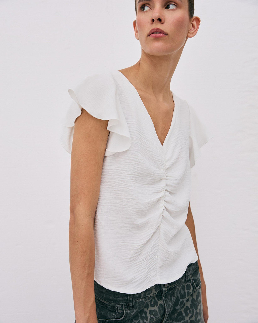 Blusa Manga Corta Frunce Blanca