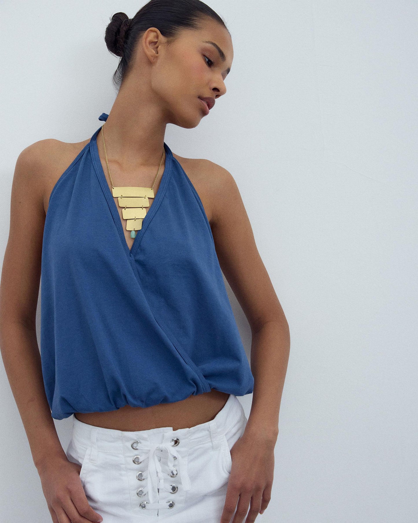 T-shirt Halter Cruzada Azul Marinho