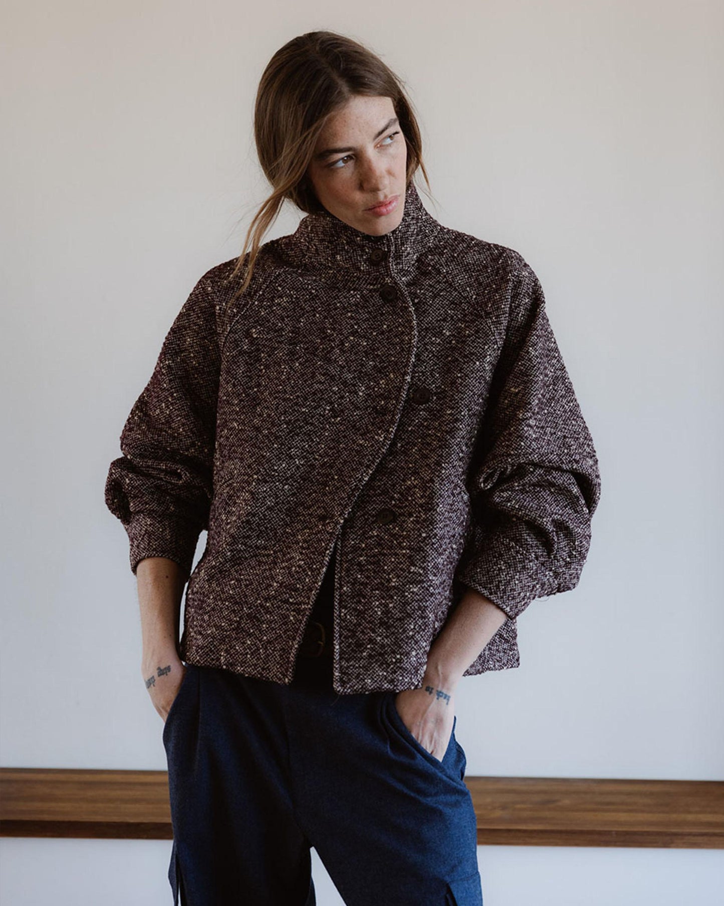 Bomber Cuello Subido Granate