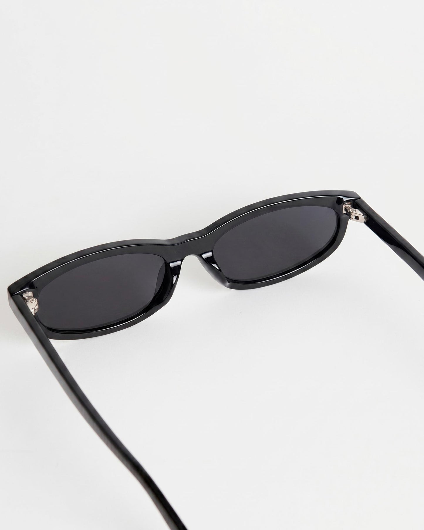 Óculos Ovalados Preto