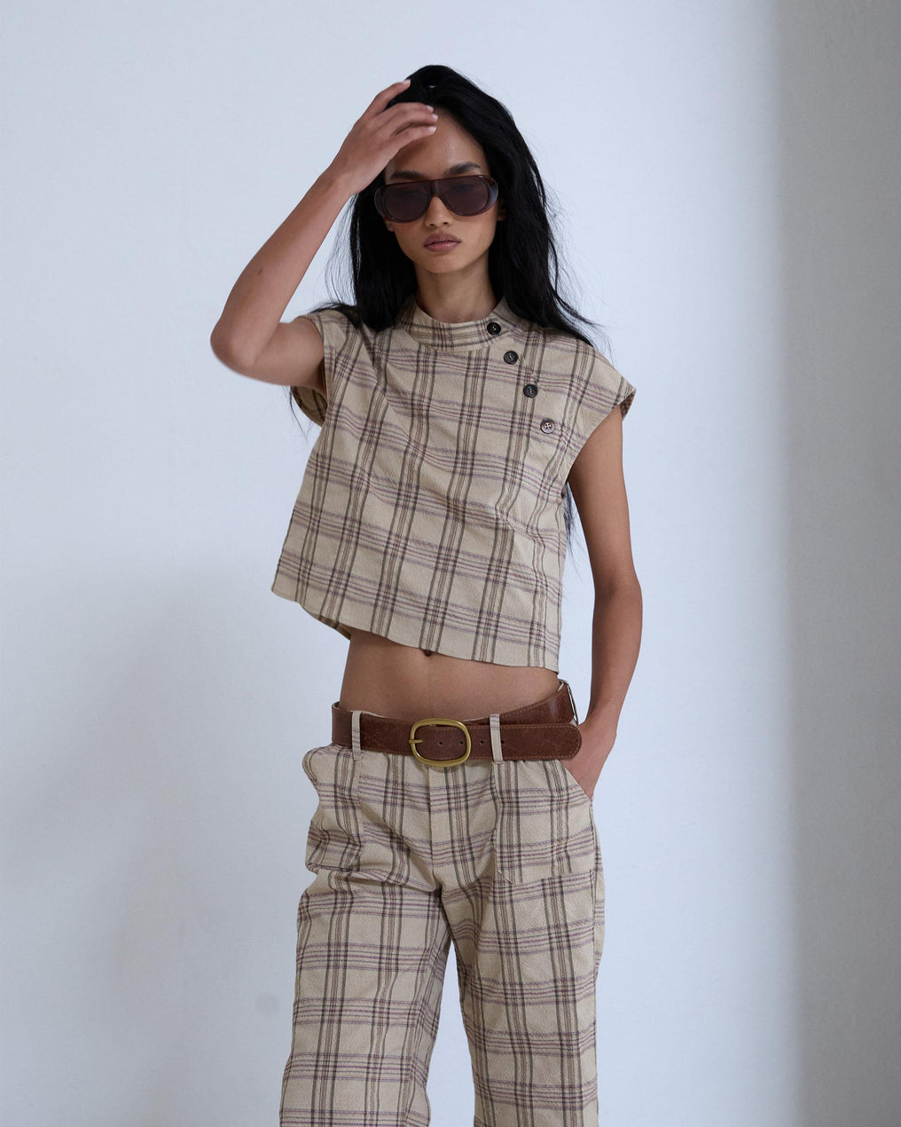 Top Botones Laterales Cuadros Beige