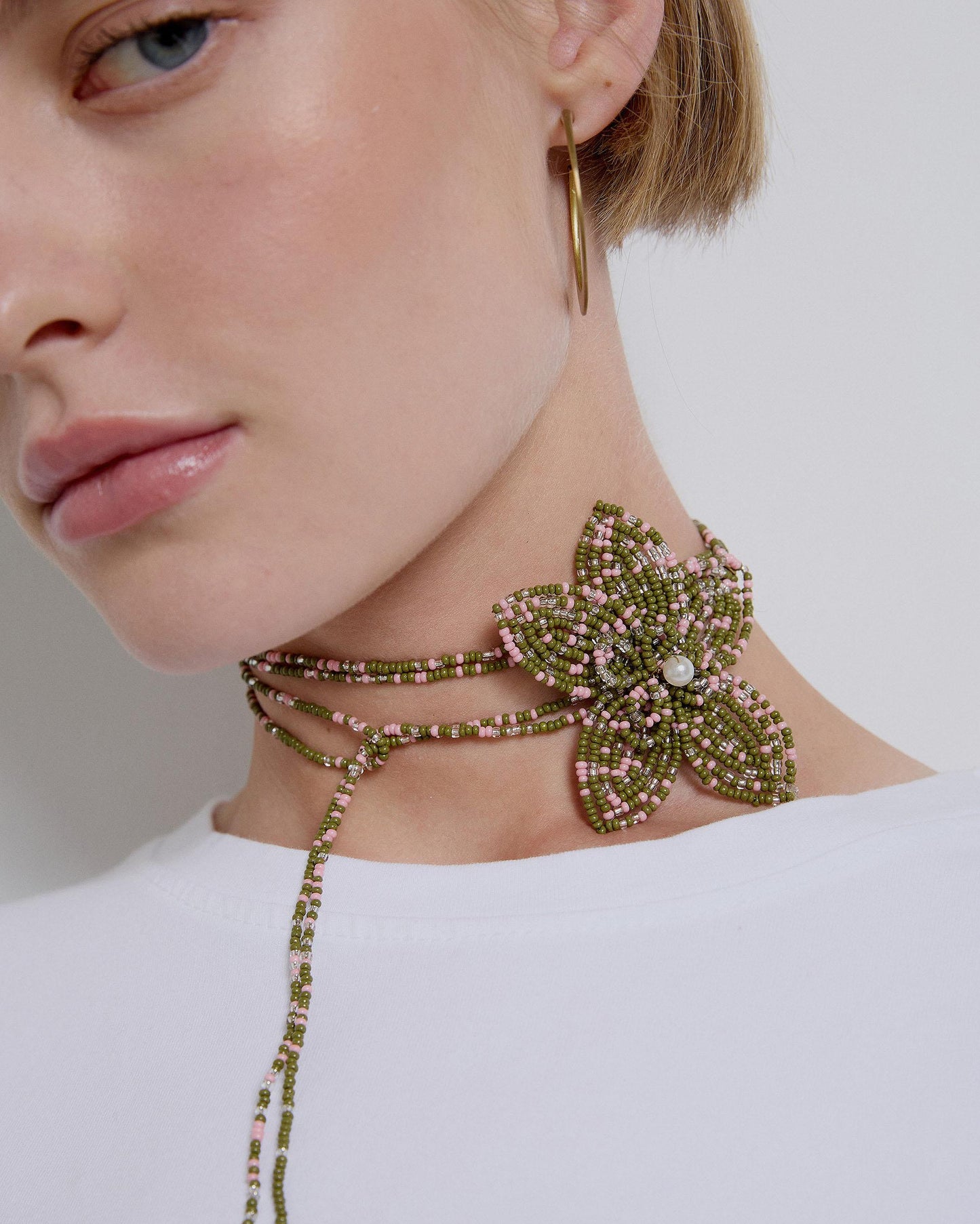 Green Flower Bead Necklace