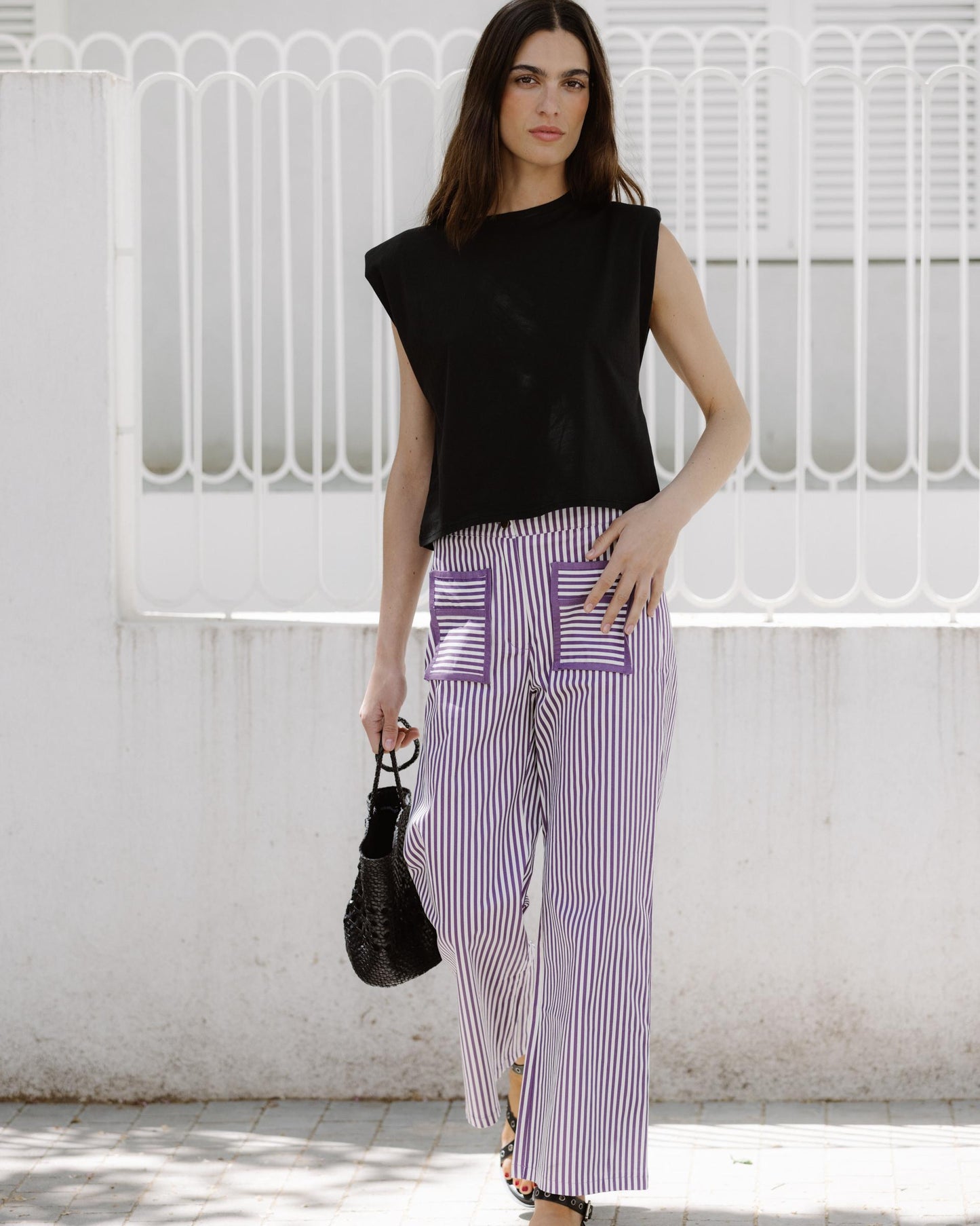 Jeans Riscas Bolsos Contraste Roxo