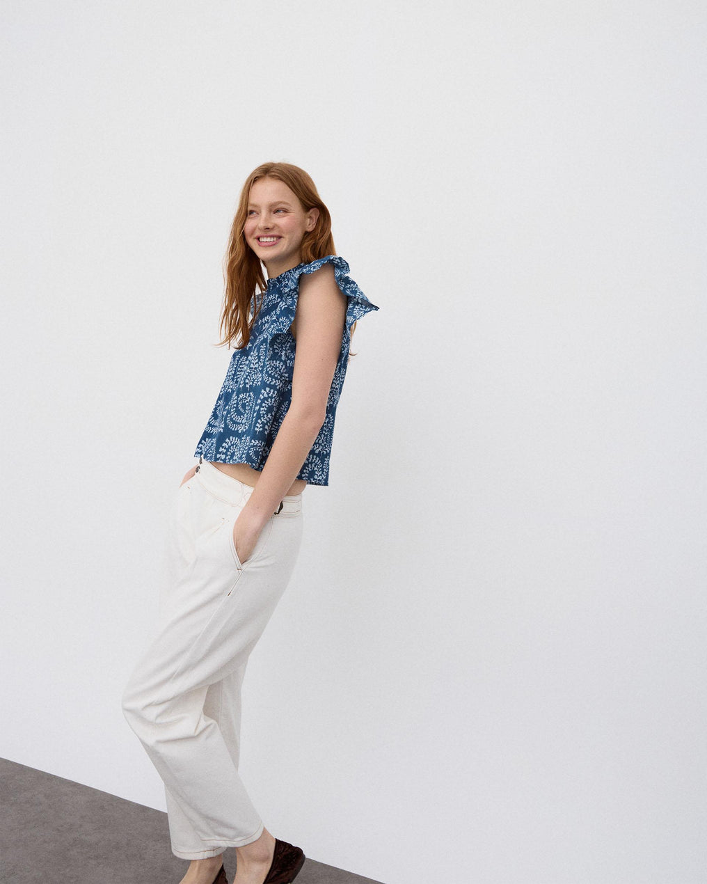 Blusa Manga Corta Volantes Puntillas Estampada Azul Oscuro