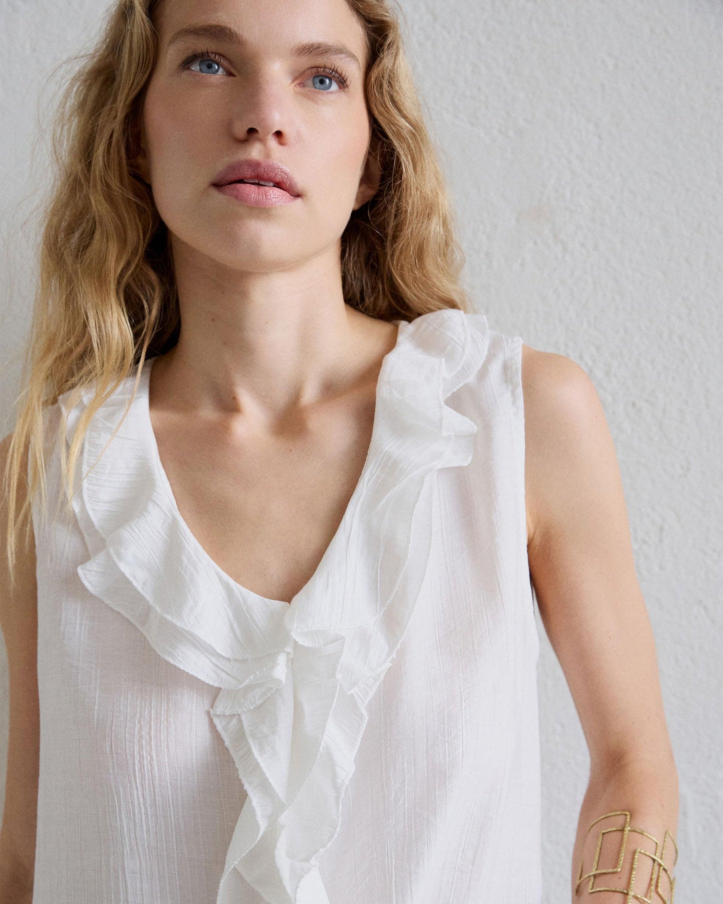 White V-Neck Ruffle Sleeveless Blouse