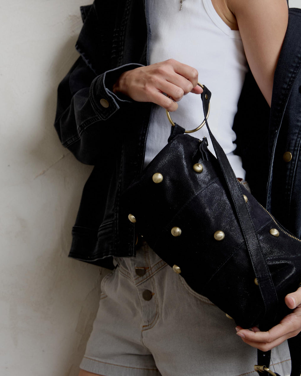 Bolso 100% Piel Tachas Mini Brillo Negro