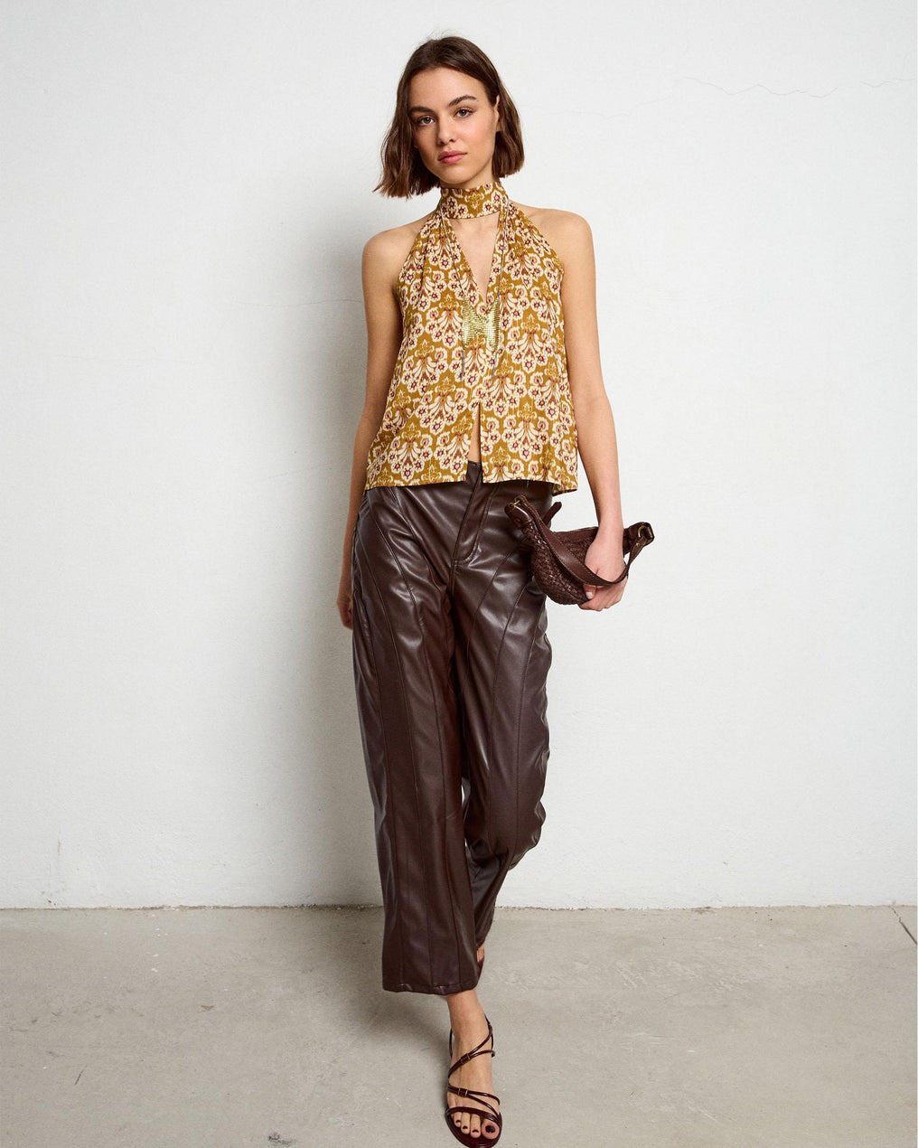 Top Abertura Estampado Mostaza