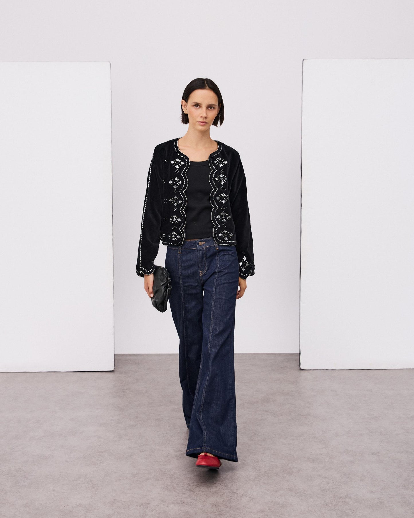 Chaqueta Terciopelo Ondas Abalorios Negro
