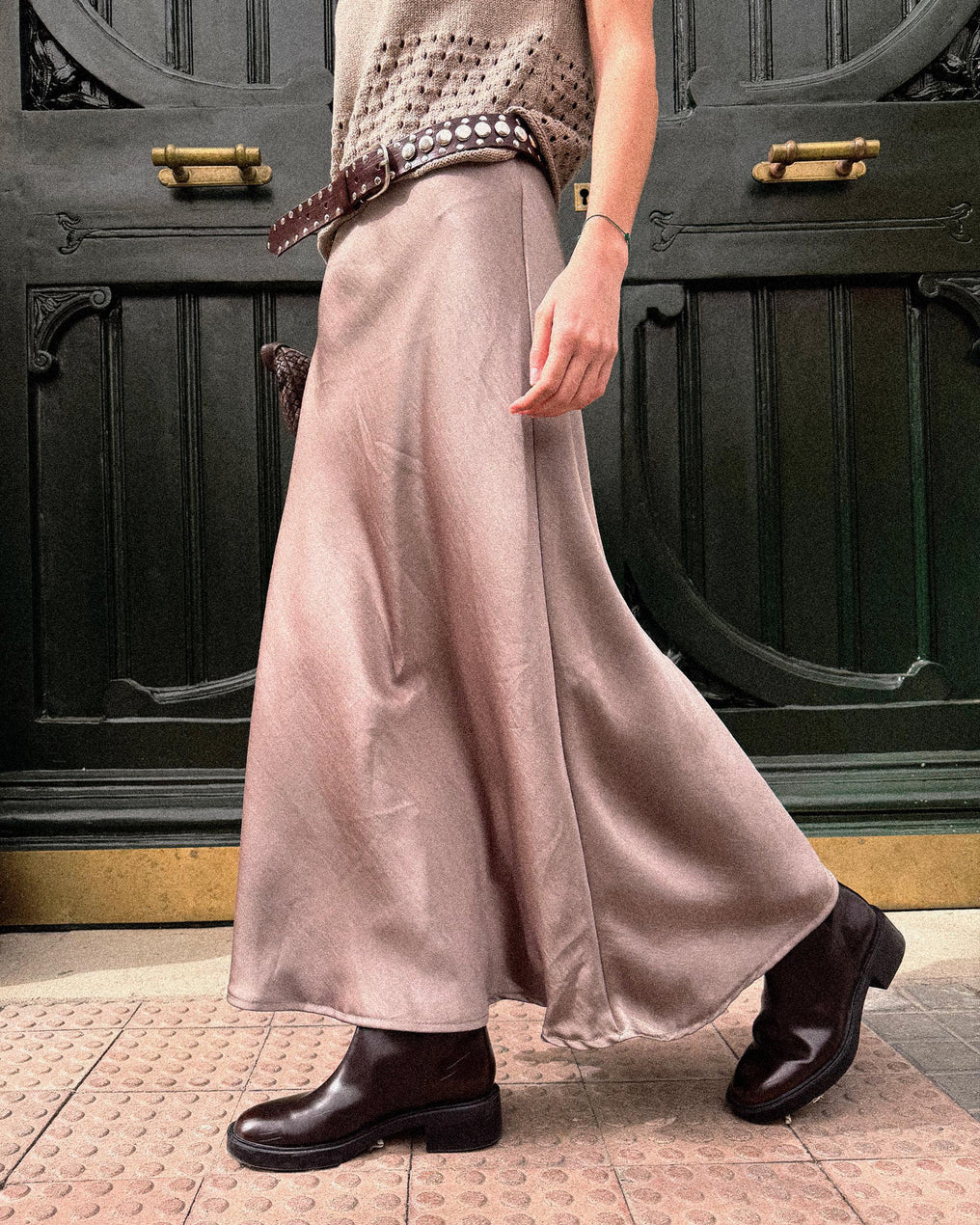 Saia Fluida Acetinada Toupe