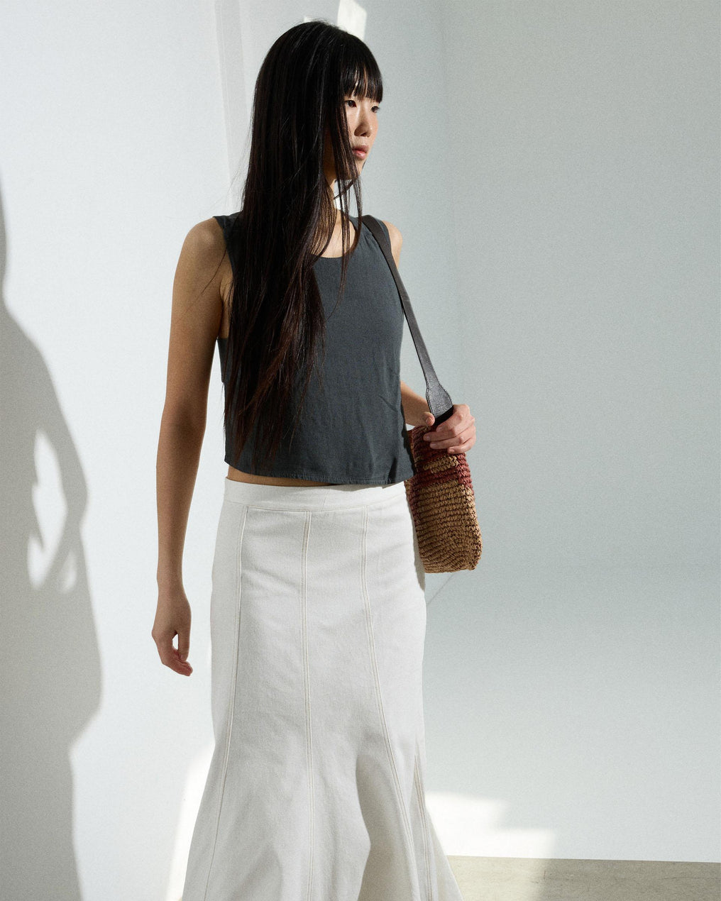 Cross-Back Linen Top Anthracite
