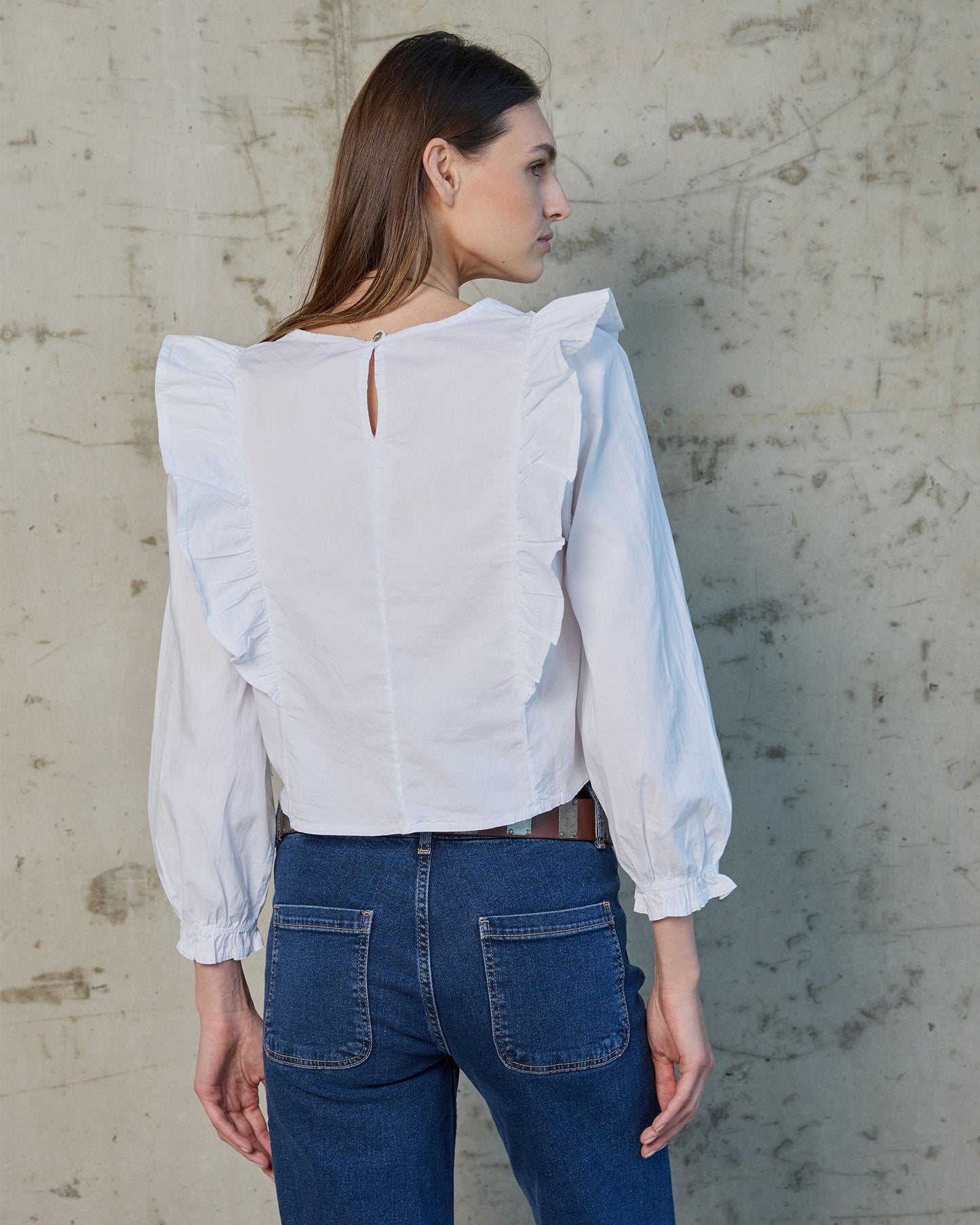 Blusa Fruncido Volante Blanca