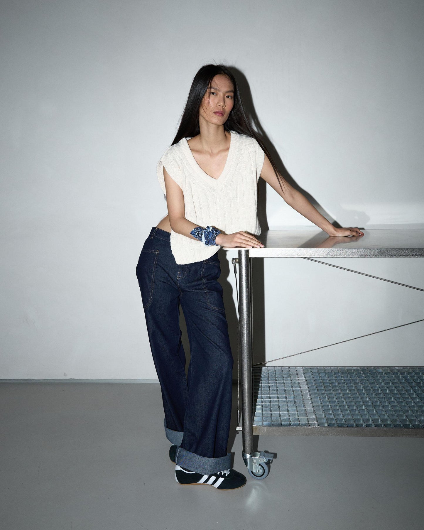 Dark Blue Oversized Jeans with Pockets