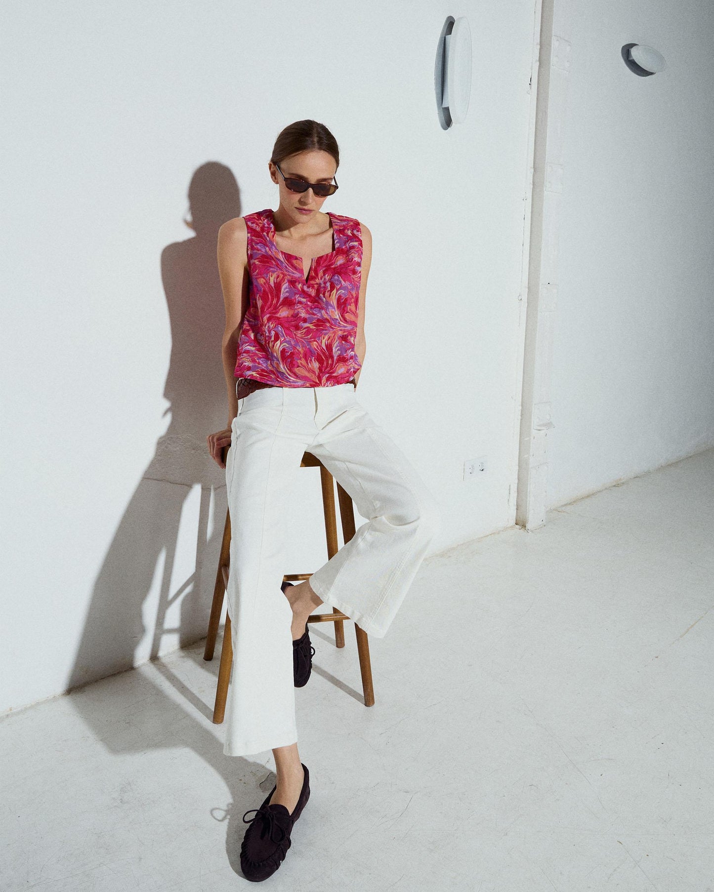 Top Botones Frunces Estampado Floral Fucsia