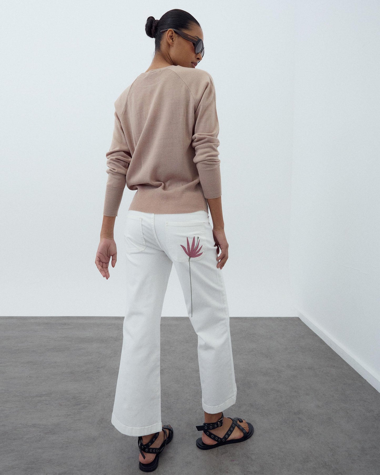 White Floral Embroidered Jeans