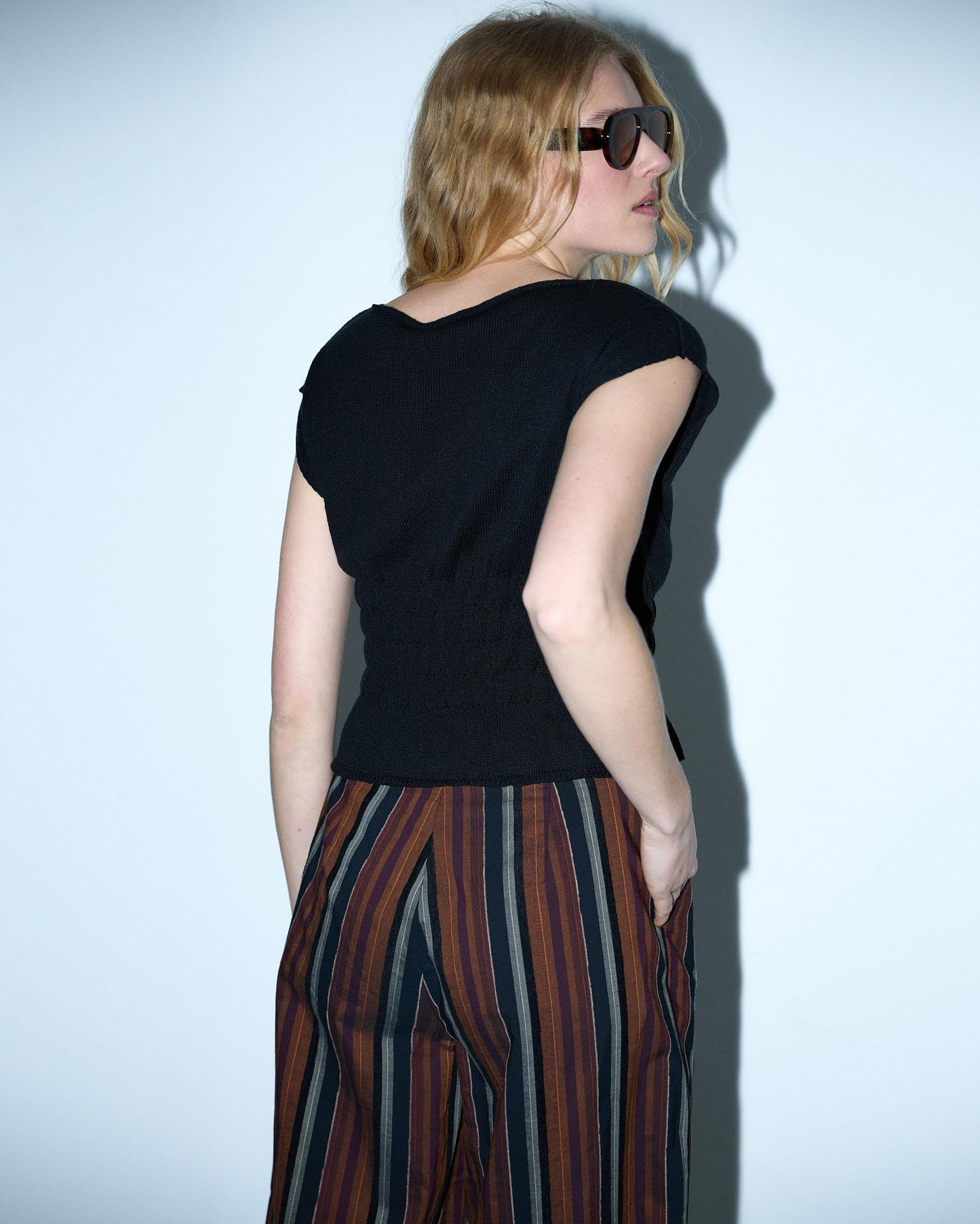 Top Punto Gomas Negro