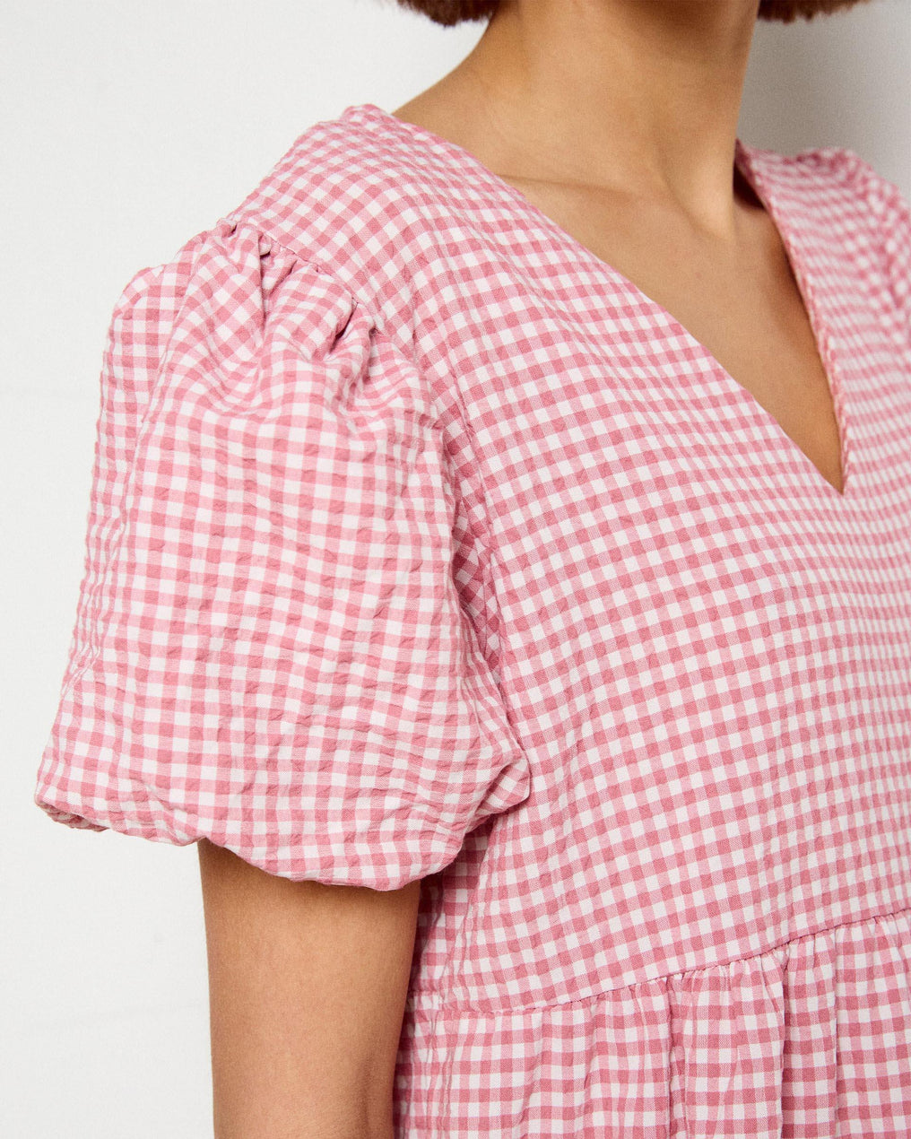 Vestido Comprido com Cortes Rosa