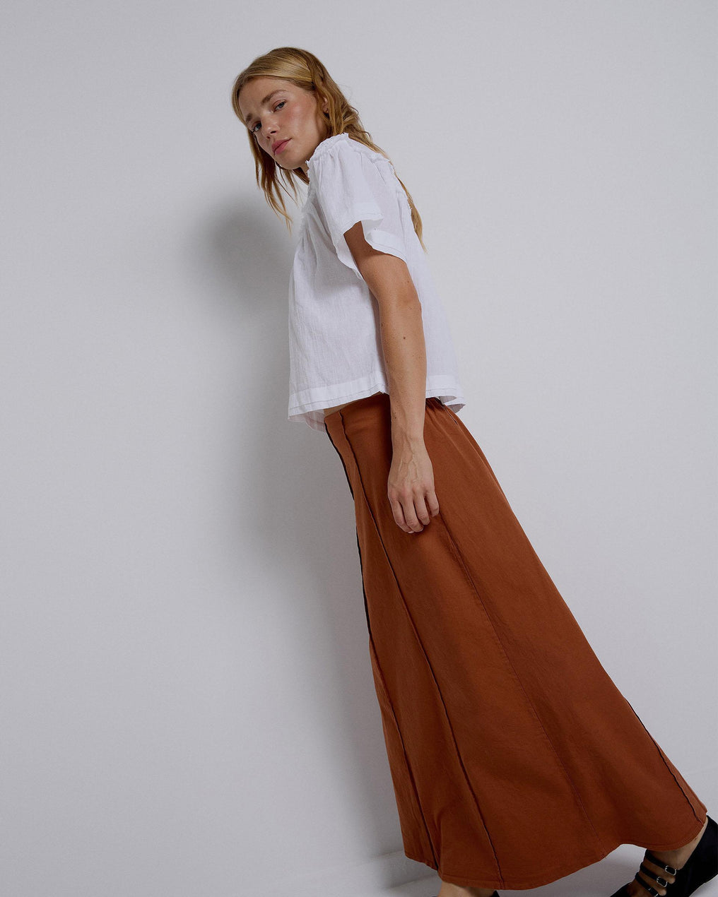 Falda Costuras Naranja