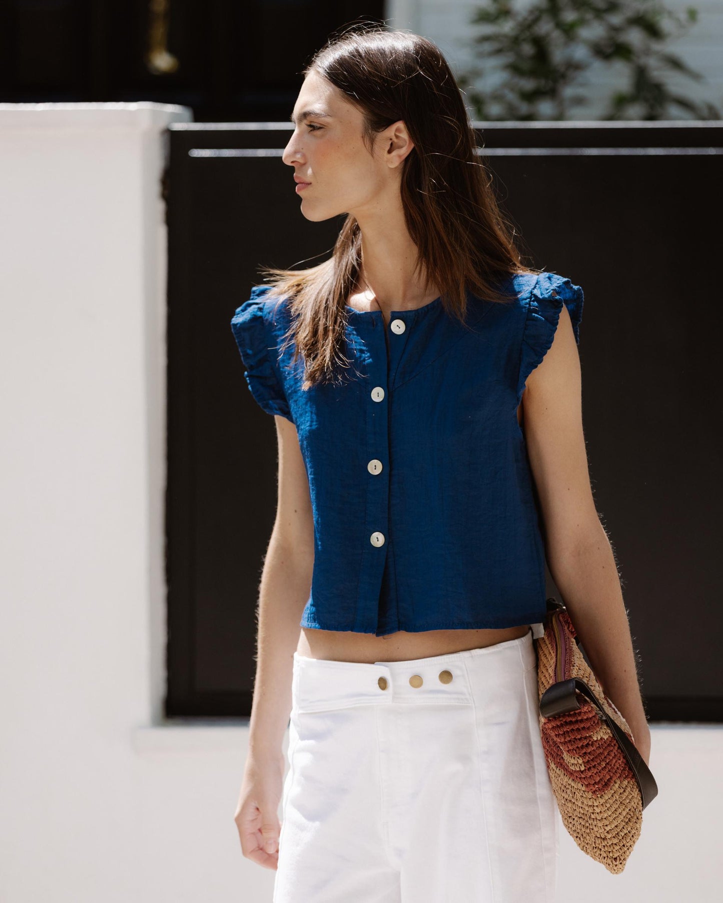Blusa Sin Mangas Volantes Botones Azul Marino