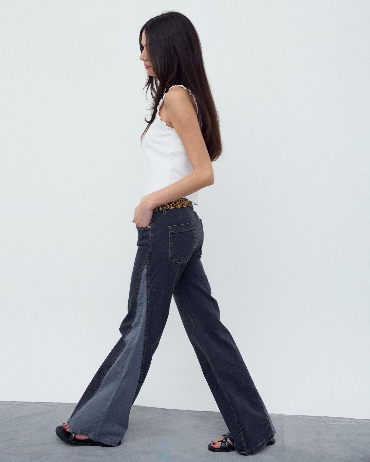 Jeans Cunhas Lateral Preto