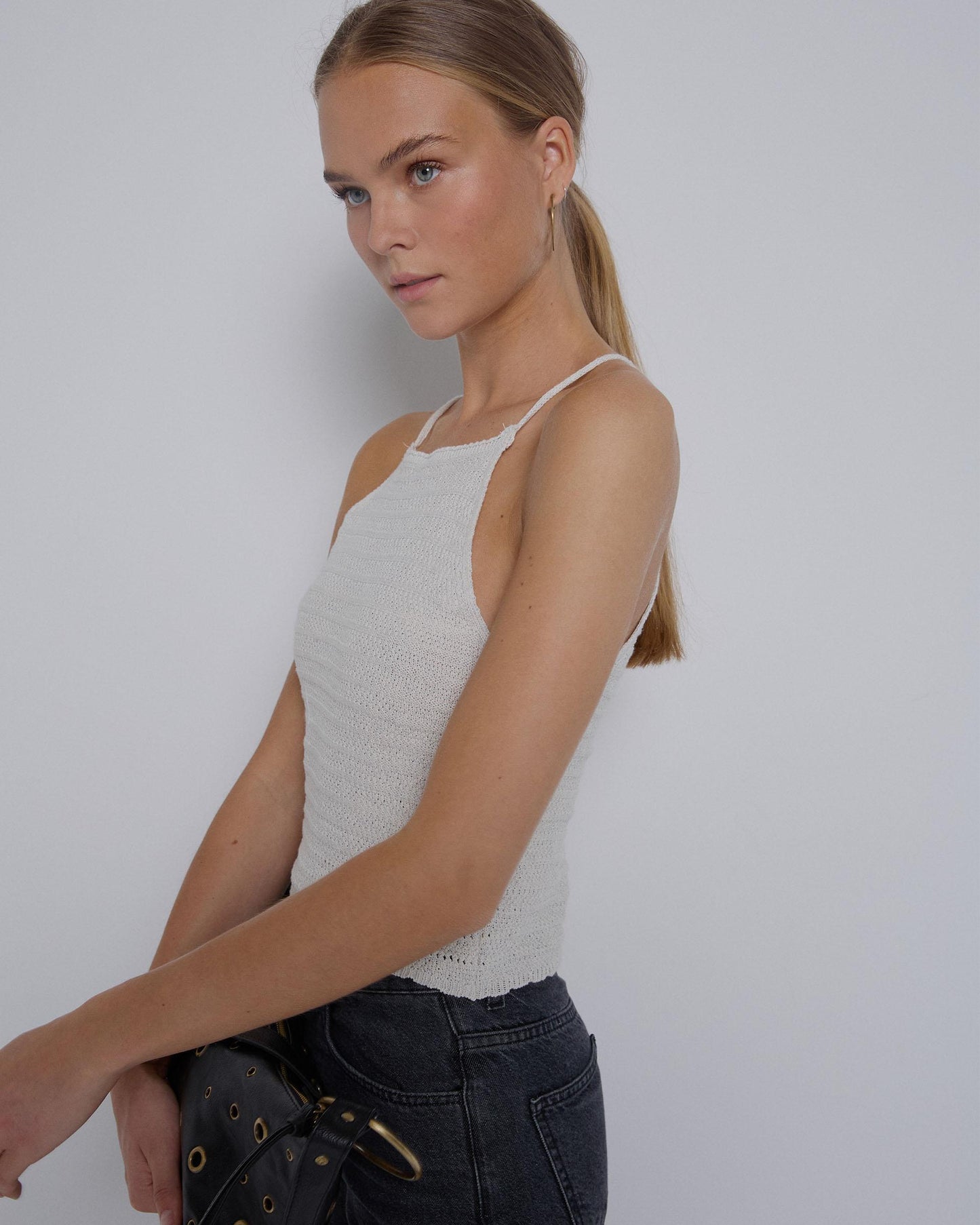Top Punto Troquelado Tirantes Crudo