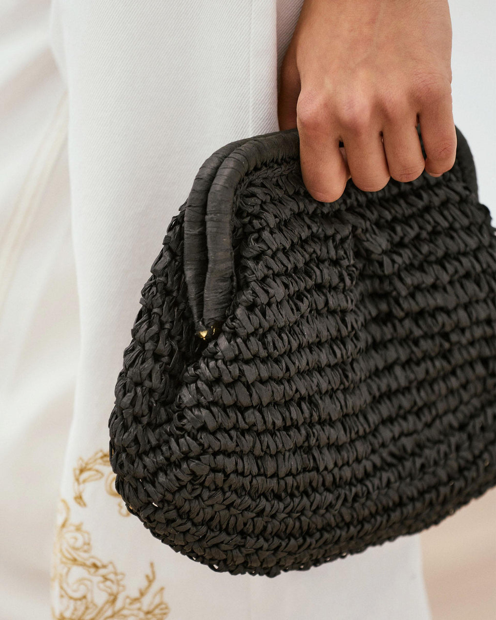 Bolso Mano Rafia Negro