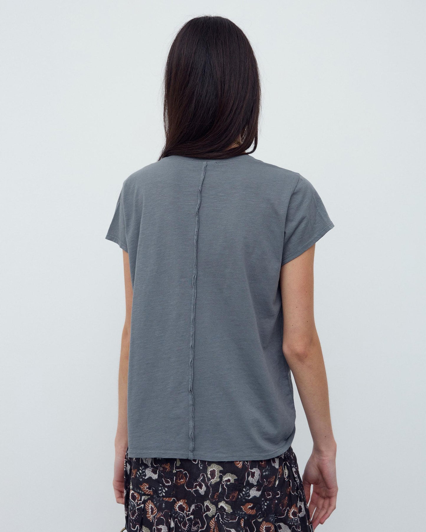 T-shirt Básica Manga Curta Cinzento