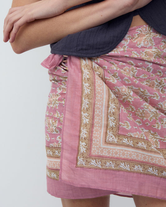 Pareo Estampado Flores Cenefa Rosa