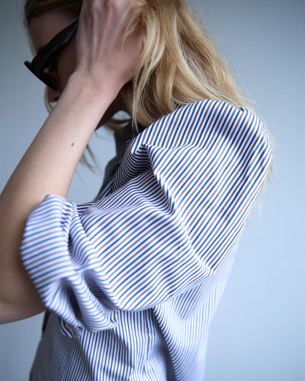 Camisa Rayas Manga Abullonada Azul Marino