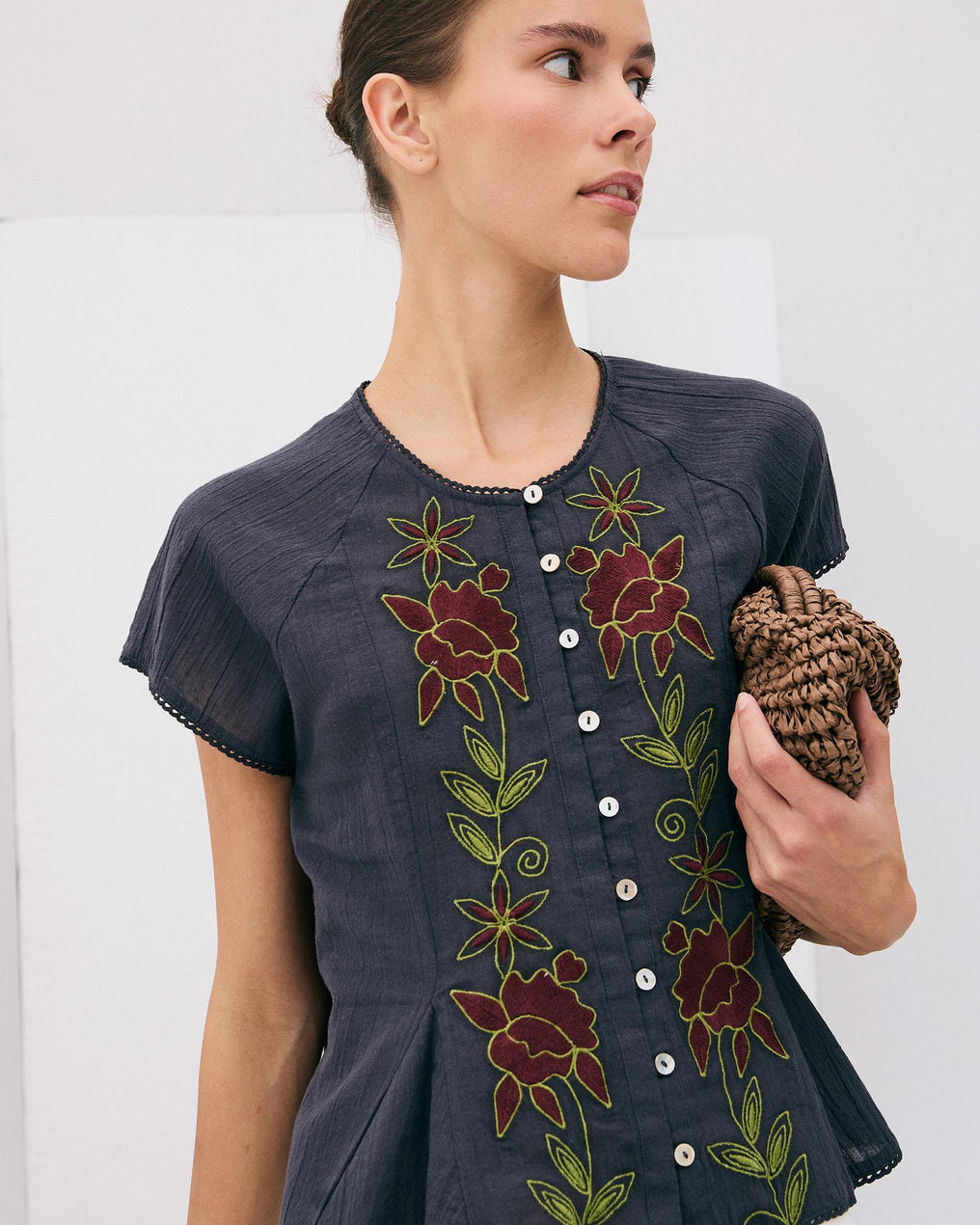 Anthracite Floral Embroidered Sleeveless Blouse