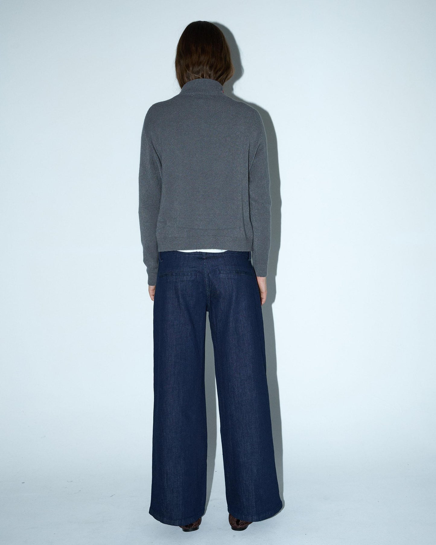 Jersey Cuello Alto Gris