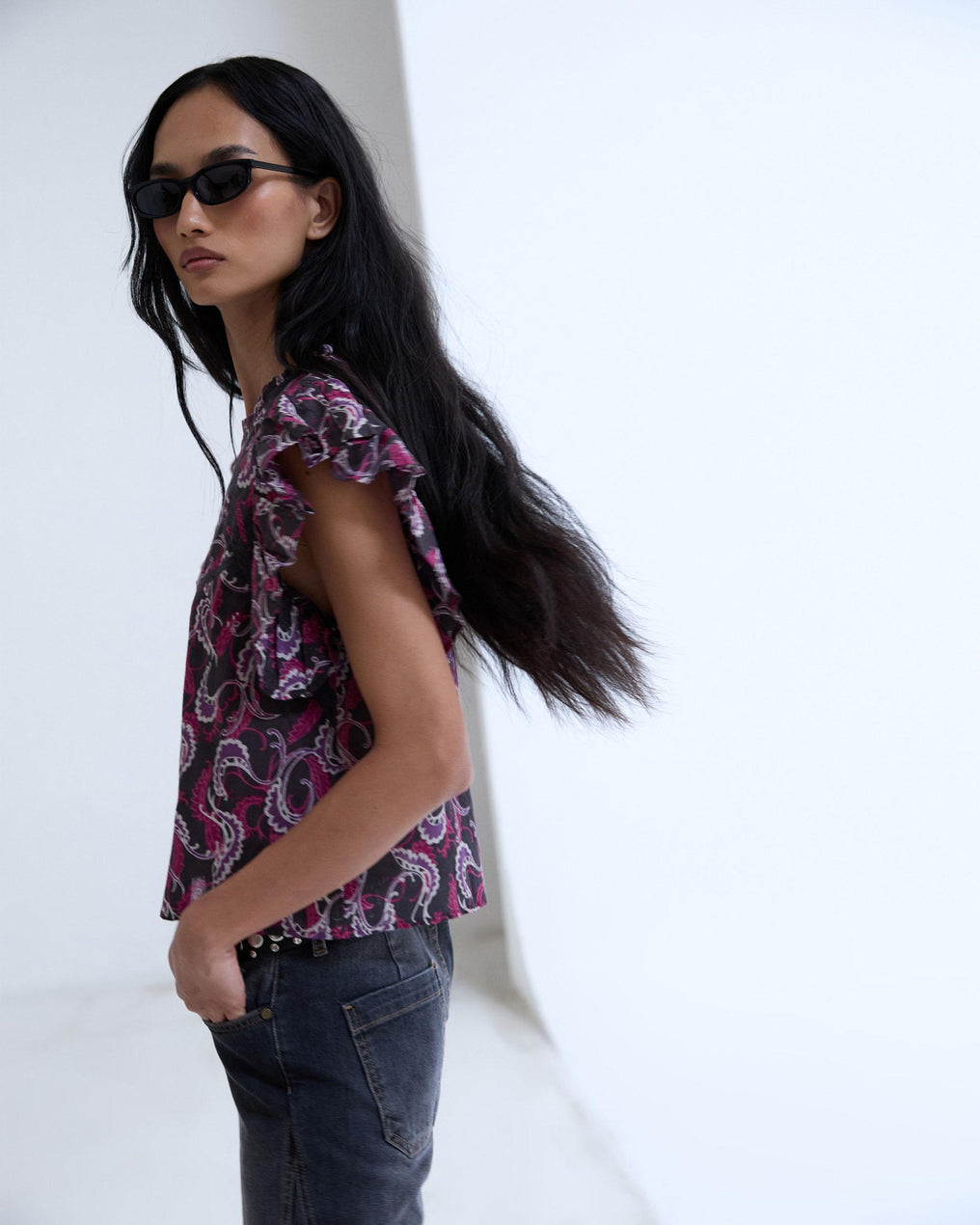Blusa Manga Curta Volantes Rendas Padrão Antracite