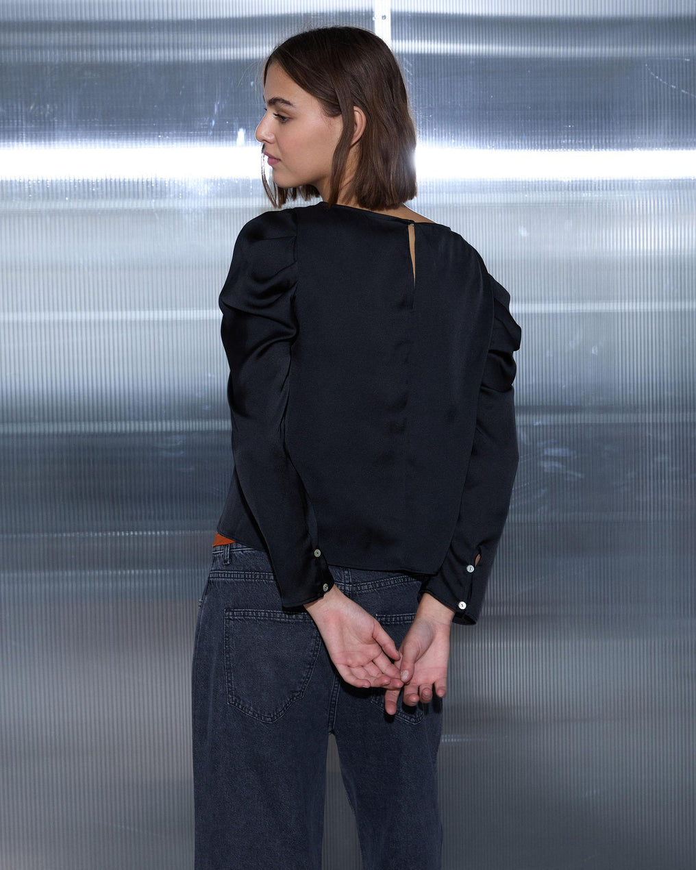 Blusa Manga Bufante Preta