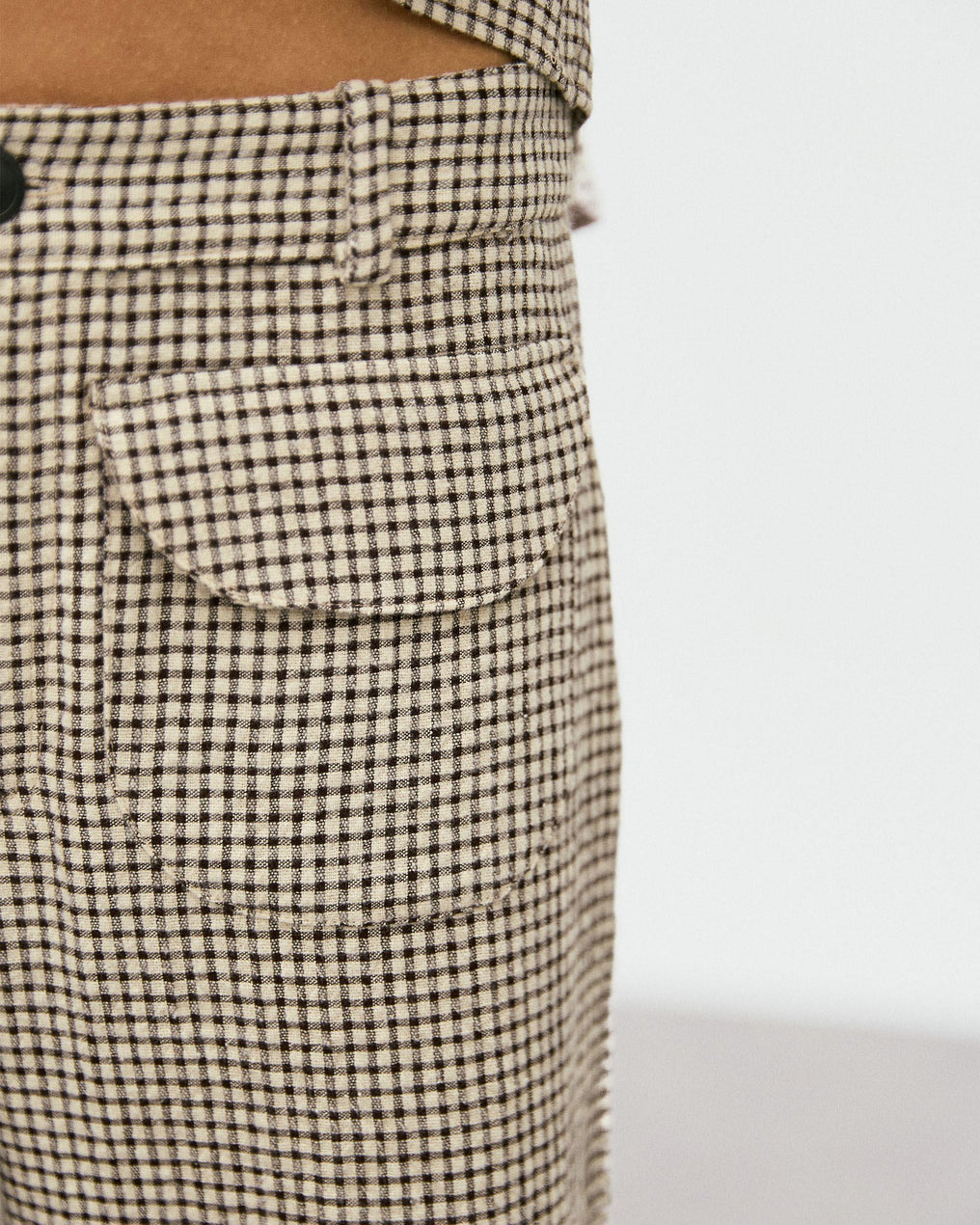 Pantalón Cuadros Bolsillos Seersucker Beige