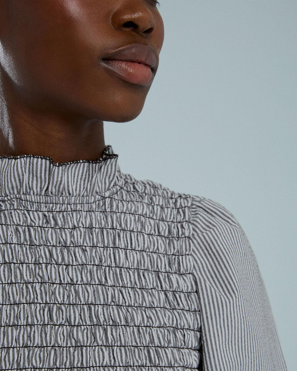 Blusa Manga Larga Engomada Rayas Marrón