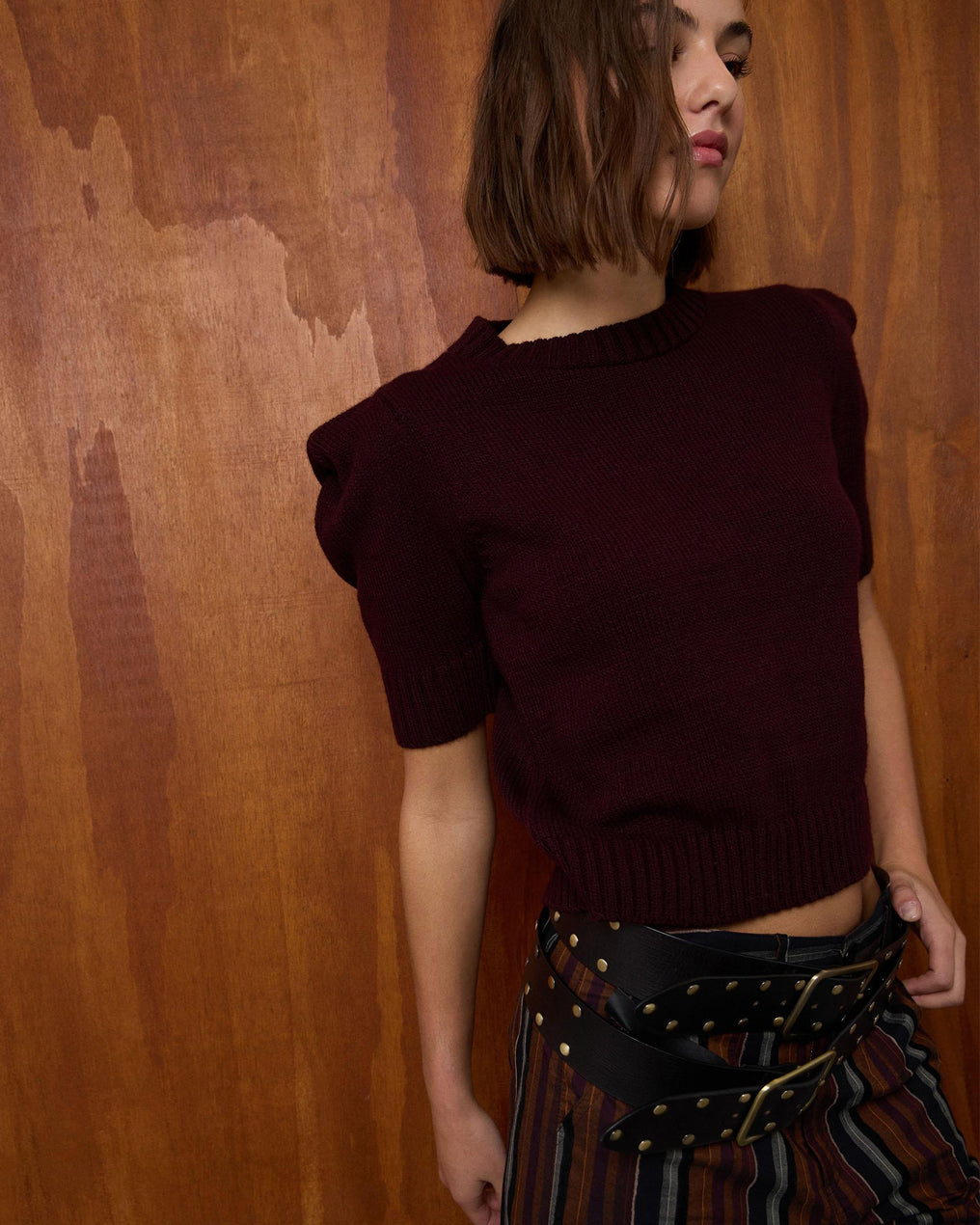 Blusa de malha com ombreiras granada