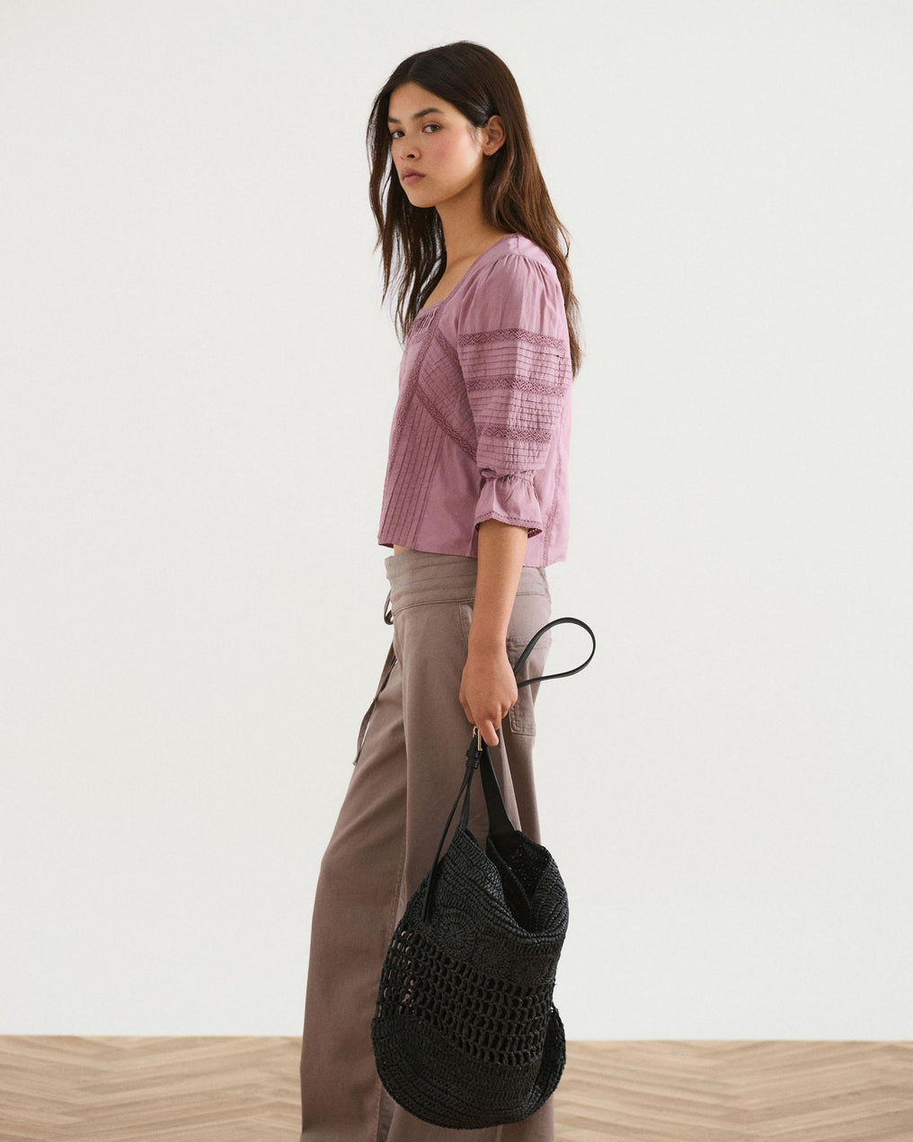 Blusa Escote Cuadrado Puntillas Rosa