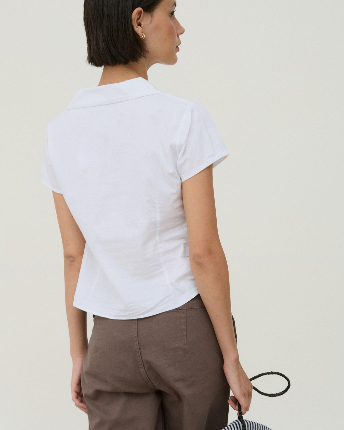Camisa Manga Corta Alamares Blanca